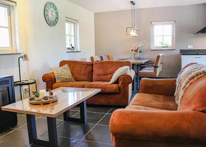 2 Bedroom Awesome In Udenhout